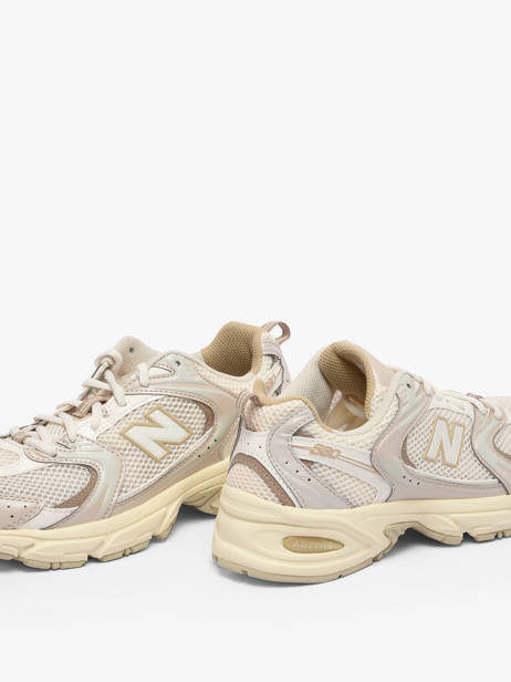 Sneakers 530 New balance Beige boy MR530 ander zicht 3